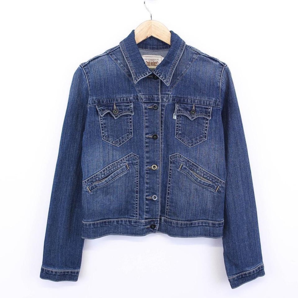 Vintage Levi's Denim Jacket - Picture 2 of 5